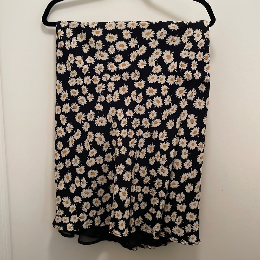 Rails Skirt